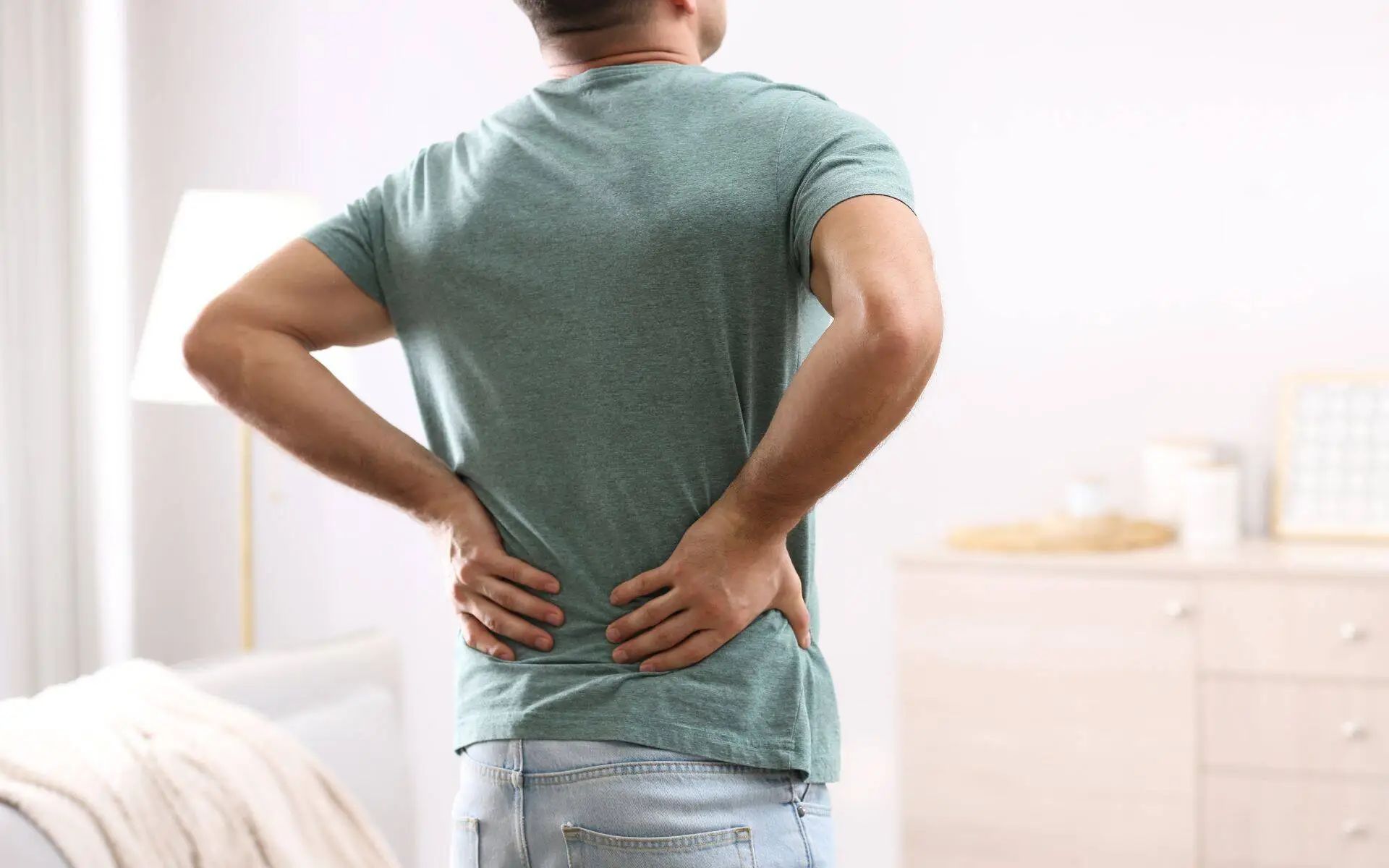Effective Back Pain Relief: Advice From a Lenexa Chiropractor